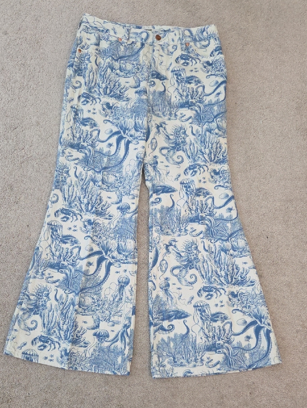 Wrangler Blue and White Nautical Print 622 Flared Pants - Picture 5 of 16